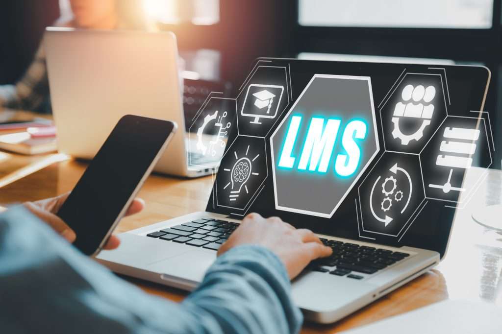 Learning Management Systems (LMS): Features and Benefits of E-Learning