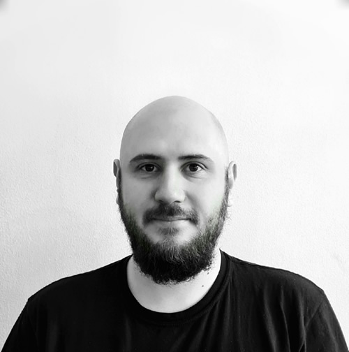 Lucian C&acirc;rlogea